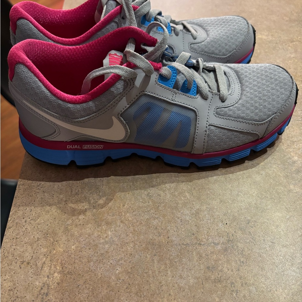 Women's Gray and Pink Athletic Shoes